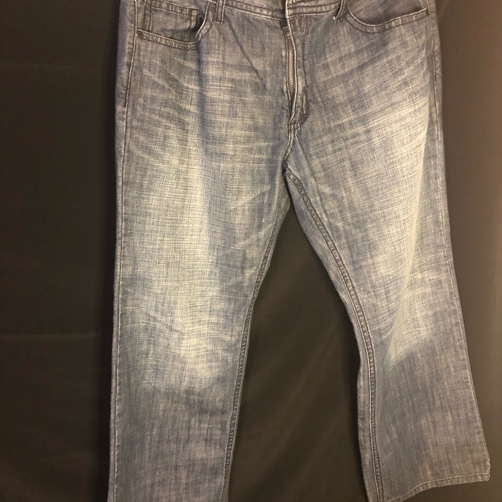 Jeans - Picture 3 of 4
